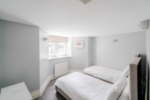 3 bedroom flat for sale, 1 Queens Avenue, Bristol BS8