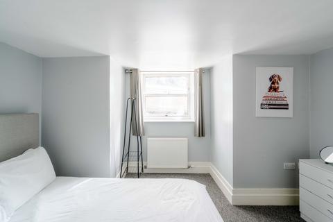 3 bedroom flat for sale, 1 Queens Avenue, Bristol BS8