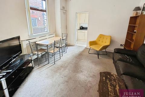 2 bedroom flat for sale, Goulden Road, West Didsbury, Manchester, M20