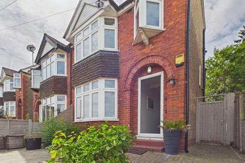 3 bedroom semi-detached house to rent, Argyle Road, Reading, Berkshire, RG1