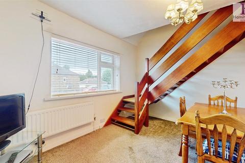 2 bedroom semi-detached bungalow for sale, Hud Hill, Halifax, HX3