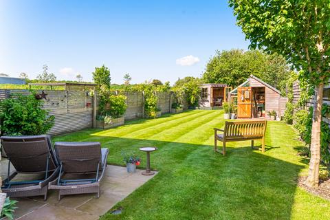 3 bedroom terraced house for sale, Burley Bank Road, Killinghall, Harrogate, HG3