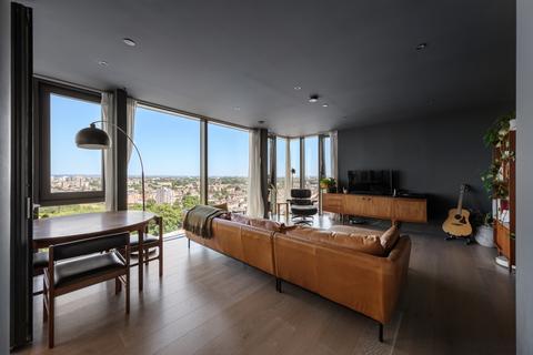 3 City North Place London N4