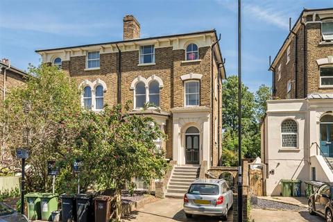 Manor Park, LONDON SE13