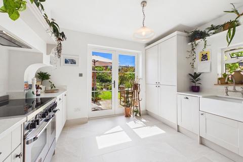 2 bedroom semi-detached house for sale, Station Avenue, Gedling, Nottingham