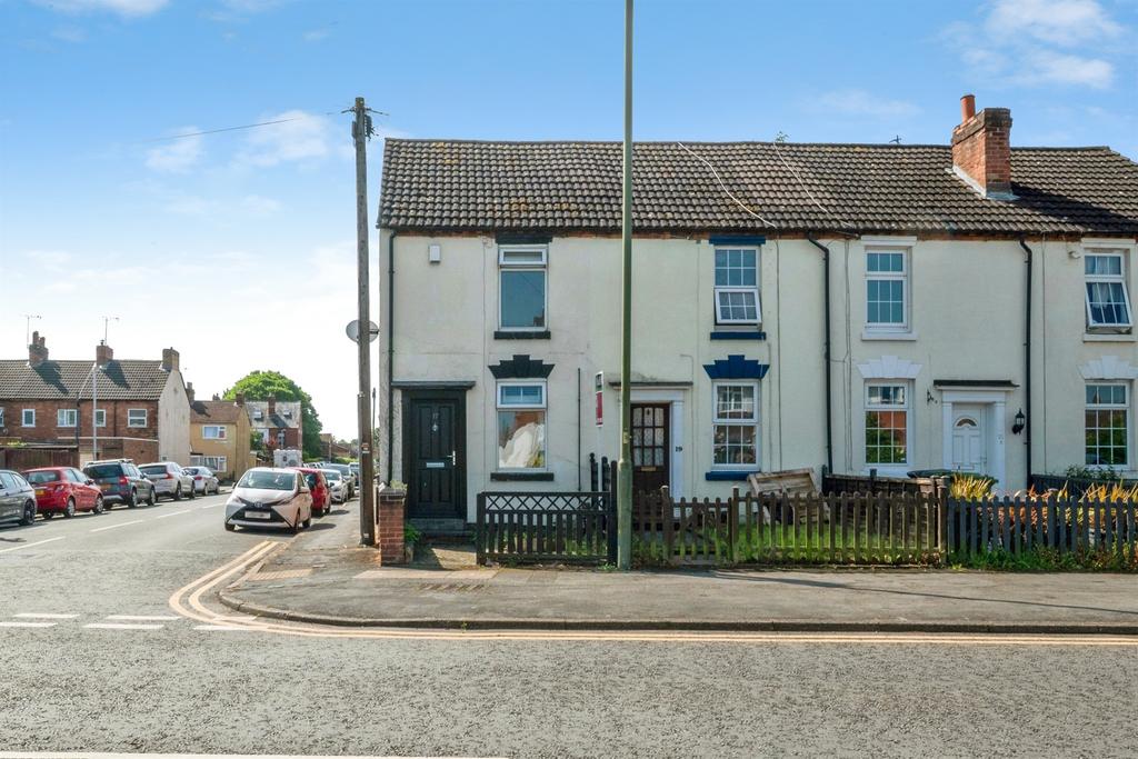 2 bedroom end of terrace house for sale