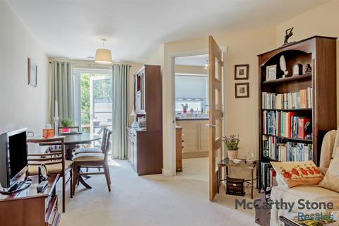 1 bedroom apartment for sale, Foxes Road, Newport