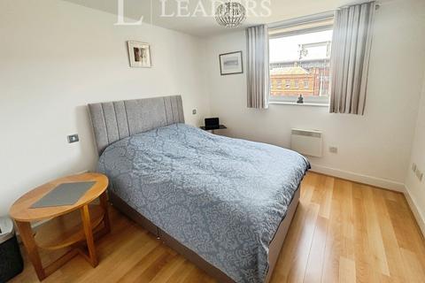 2 bedroom apartment for sale, The Canalside, Gunwharf Quays, Portsmouth