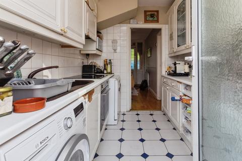 3 bedroom semi-detached house for sale, Whitton Avenue East, GREENFORD