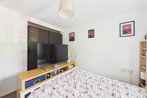 2 bedroom flat for sale, Rosedale, Redan Road, Aldershot, Hampshire, GU12