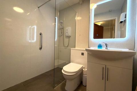 2 bedroom retirement property for sale, St. Helens Road, Swansea