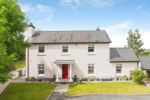 5 bedroom detached house for sale, Montrose, Earlswood, Chepstow