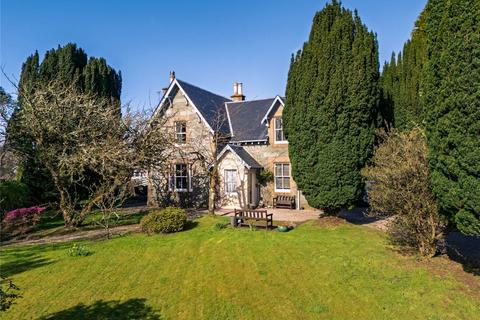 5 bedroom detached house for sale, Cairnsmore, Manse Brae, Lochgilphead, PA31 8QZ