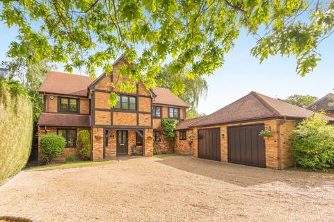 5 bedroom detached house for sale, Fulmer Drive, Gerrards Cross, Buckinghamshire