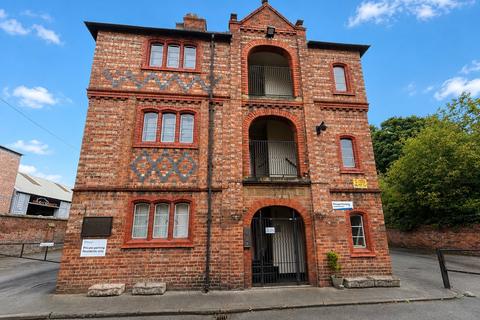 Flat - Foregate Street, Chester, Cheshire, CH1