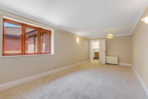 1 bedroom flat for sale, Shelford Road, Nottingham NG12