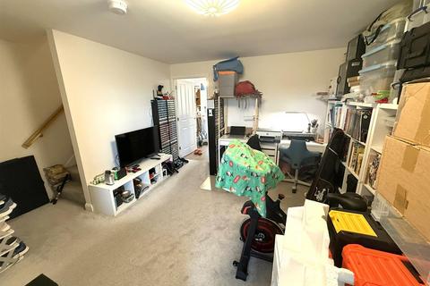 3 bedroom semi-detached house for sale, Clark Drive, Chippenham