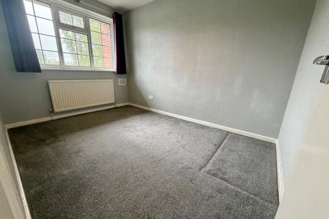 2 bedroom ground floor flat to rent, Adswood Lane West, Stockport, SK3 8HZ
