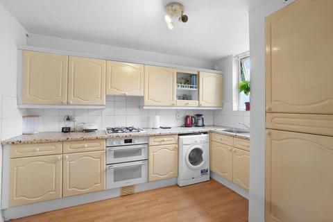 1 bedroom flat for sale, Brabourne Close, Crystal Palace, London, SE19