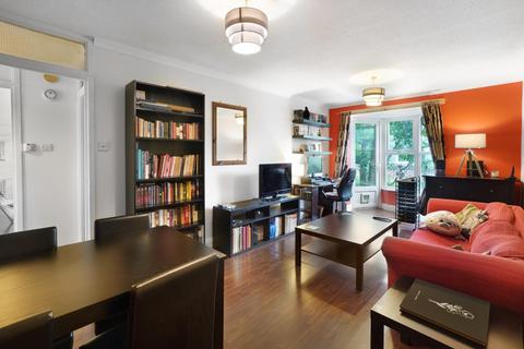1 bedroom flat for sale, Brabourne Close, Crystal Palace, London, SE19