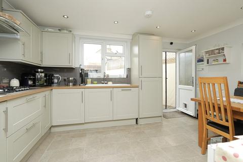 2 bedroom terraced house for sale, Sea Street, Herne Bay, Kent, CT6