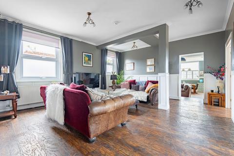 5 bedroom detached house for sale, Ferry Hill, Gorleston