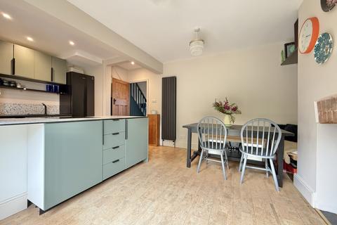 3 bedroom terraced house for sale, Woodville Road, St.Thomas, EX2