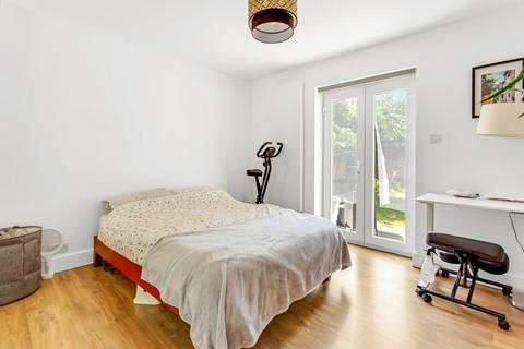 1 bedroom flat for sale, Alexandra Grove London, N4