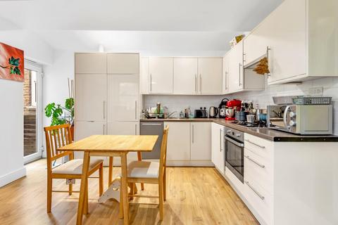 1 bedroom flat for sale, Alexandra Grove London, N4