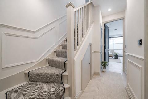 undefined, 63-65 Gordon Road, London