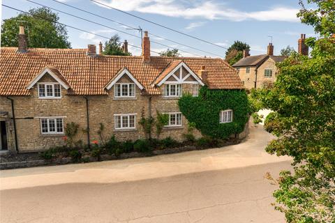 4 bedroom end of terrace house for sale, Northampton Road, Yardley Hastings, Northamptonshire, NN7