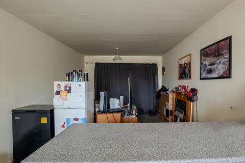 1 bedroom flat for sale, Villa Court, Madeley TF7