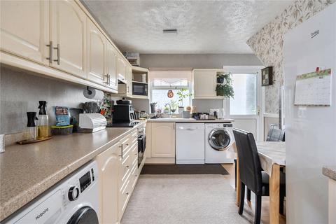3 bedroom end of terrace house for sale, Ceely Road, Aylesbury