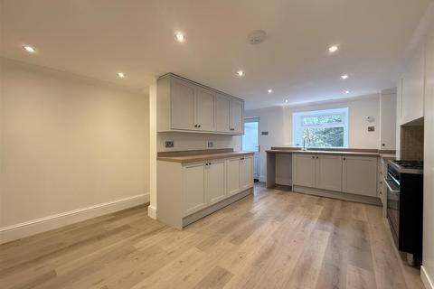 undefined, Wakefield Road, Denby Dale, HD8 8QD