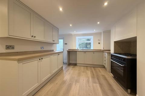 undefined, Wakefield Road, Denby Dale, HD8 8QD