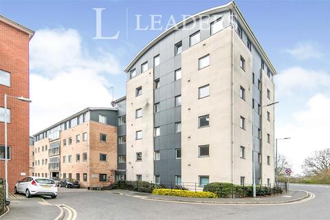 Studio to rent, De Grey Road, CO4