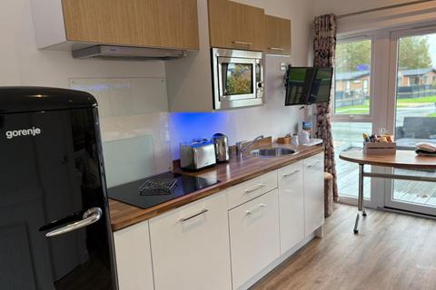 1 bedroom property for sale, Willerby Bluebell Lodge - Plot 3, Maesmawr Farm Resort, SY17 5SE