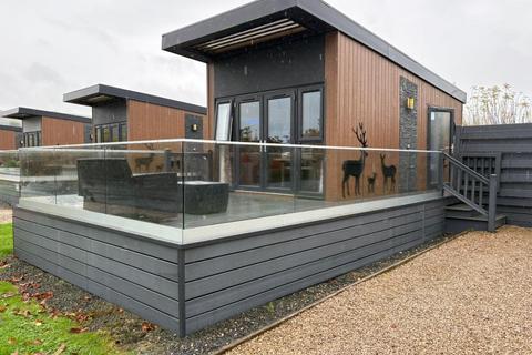 1 bedroom property for sale, Willerby Bluebell Lodge - Plot 5, Maesmawr Farm Resort, SY17 5SE, Mid Wales