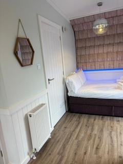 1 bedroom property for sale, Willerby Bluebell Lodge - Plot 5, Maesmawr Farm Resort, SY17 5SE, Mid Wales