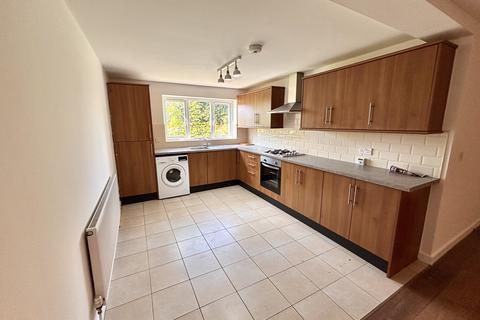 2 bedroom ground floor flat to rent, Rotherham Road, Sheffield, S21