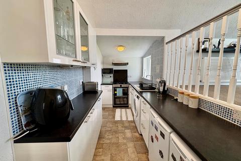 2 bedroom detached house for sale, Midclyth, Lybster, Highland. KW3 6BA