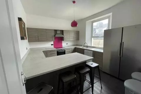 12 bedroom house share to rent – pohled 3