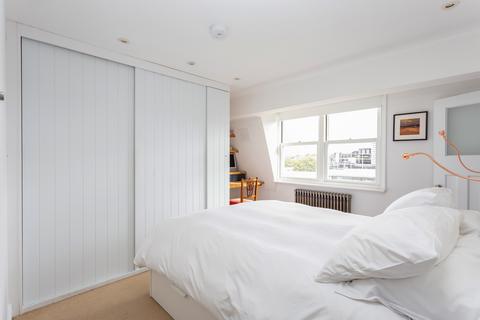 1 bedroom flat to rent, Camden High Street, NW1