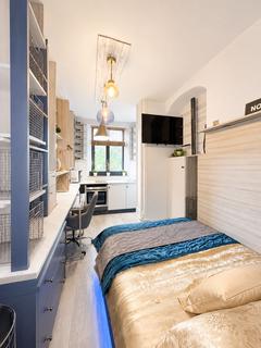 Studio to rent, St Anns Lane, Leeds, LS4