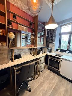 Studio to rent, St Anns Lane, Leeds, LS4