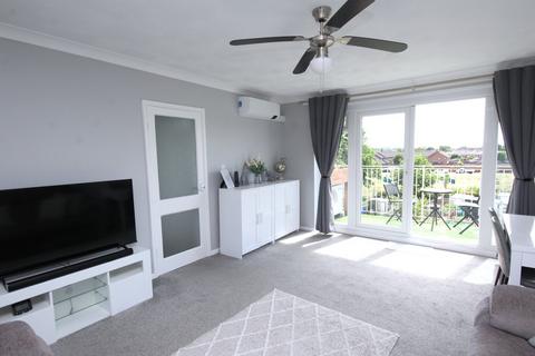 2 bedroom apartment for sale, 429 Wimborne Road, Oakdale, POOLE, BH15