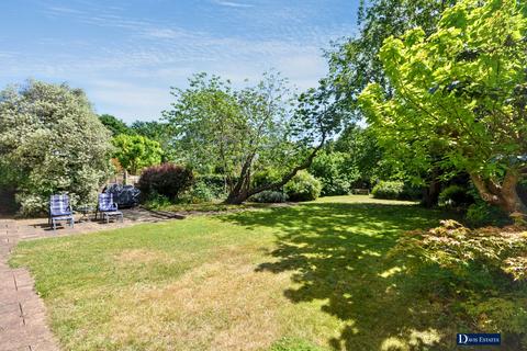 5 bedroom detached house for sale, Berther Road, Emerson Park, Hornchurch, RM11