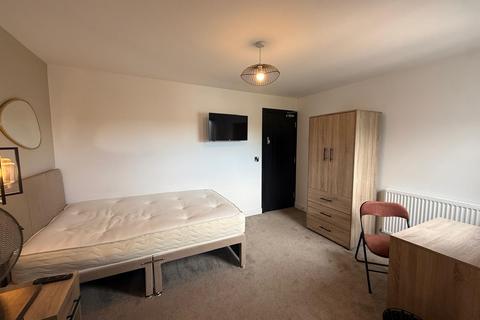 Studio to rent, Campion Street, Derby, DE22