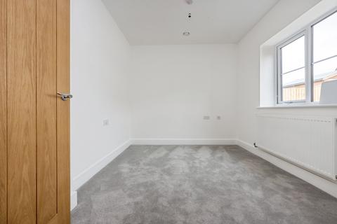 undefined, Weavers Grange, London Road, Bozeat, NN29