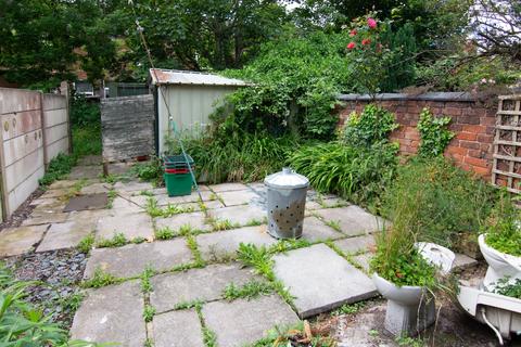 2 bedroom end of terrace house for sale, Bond Street, Northwich, CW8